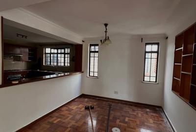 5 Bed Townhouse with En Suite in Lavington - 4