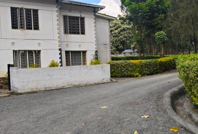 2 Bed Apartment with En Suite at Karen