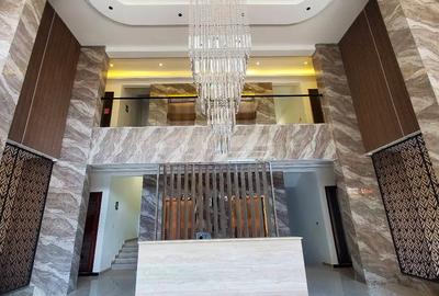 1 Bed Apartment with Swimming Pool in Brookside - 3