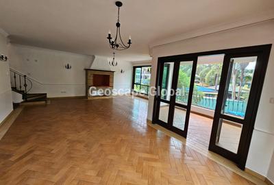 5 Bed House with En Suite in Kitisuru