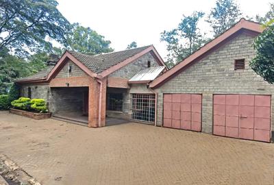 4 Bed House with En Suite in Karen - 3