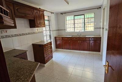 3 Bed Apartment with En Suite at Kilimani