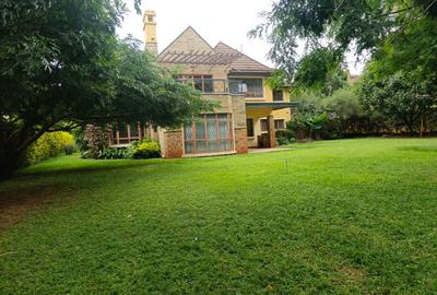 4 Bed Villa with En Suite in Runda