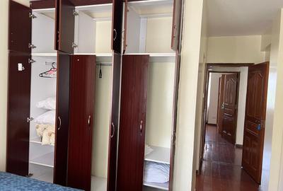Serviced 3 Bed Apartment with En Suite in Kilimani - 4