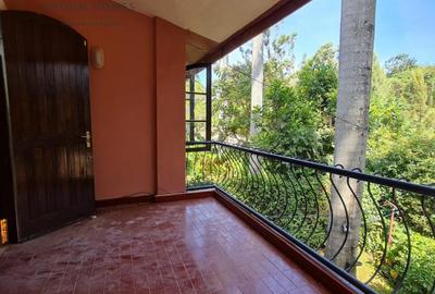 4 Bed Townhouse with En Suite at Westlands