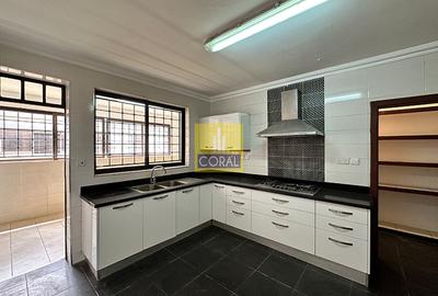 3 Bed Apartment in Parklands - 3