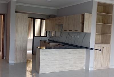 2 Bed Apartment with En Suite at Near Matundu Lane - 3