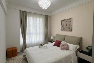 Studio Apartment with En Suite at Woodavenue - 3