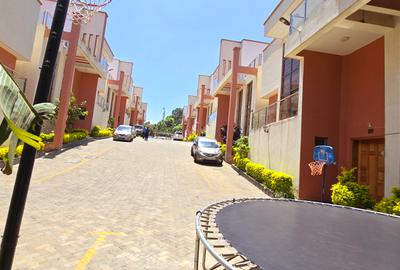 5 Bed Townhouse with En Suite at Chalbi Drive