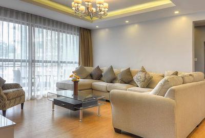 Furnished 3 Bed Apartment with En Suite in Brookside