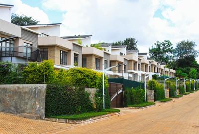 4 Bed Townhouse with En Suite in Kiambu Road