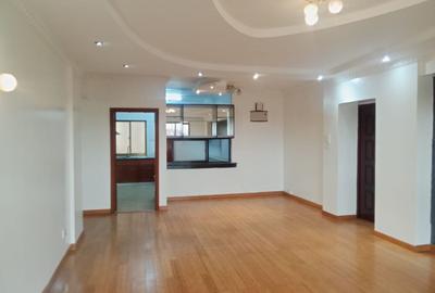 4 Bed Apartment with En Suite in Lavington
