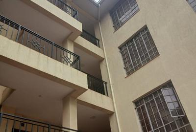 2 Bed Apartment with En Suite in Ruaka