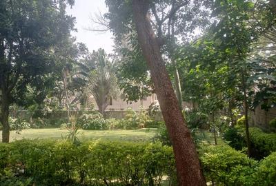 4 Bed House with En Suite in Gigiri