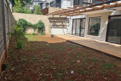 5 Bed Townhouse with En Suite at Peponi Road - 2
