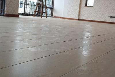 5 Bed Townhouse with En Suite in Lavington - 4