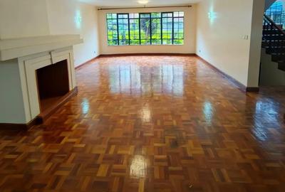 5 Bed Townhouse with En Suite at Lavington