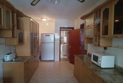 4 Bed Townhouse with En Suite at Near Kasuku Centre