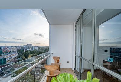 Furnished 3 Bed Apartment with En Suite in Brookside