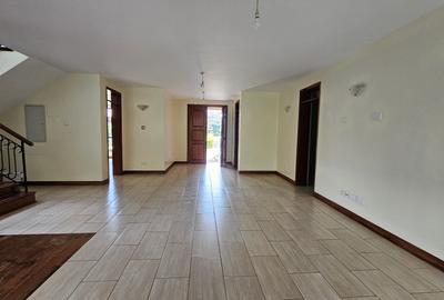 4 Bed Villa with En Suite at Runda Ruaka Rd - 4