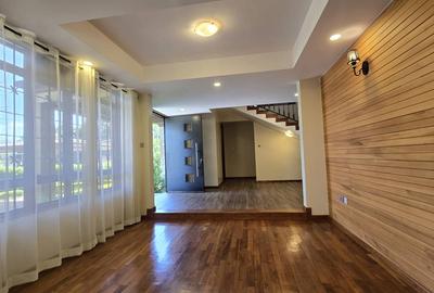 5 Bed Townhouse with En Suite in Runda - 3