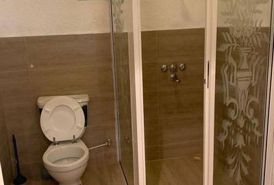 4 Bed House with En Suite at Spring Valley Rd - 3
