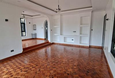 4 Bed House with En Suite in Karen - 4