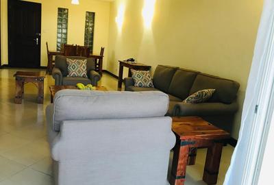 Serviced 2 Bed Apartment with En Suite at Brookside Gardens - 2