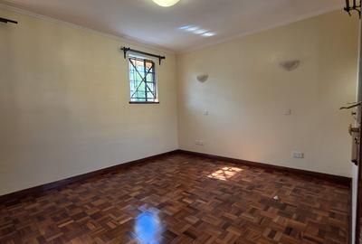 5 Bed Townhouse with En Suite in Kileleshwa - 3