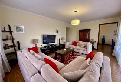 Furnished 3 Bed Apartment with En Suite in Brookside