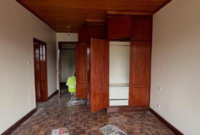 4 Bed Townhouse with En Suite at Lavington Green - 4