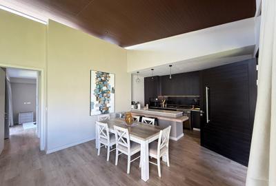 3 Bed Townhouse with En Suite at Runda - 4