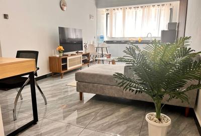Serviced 1 Bed Apartment with En Suite in Kilimani - 2