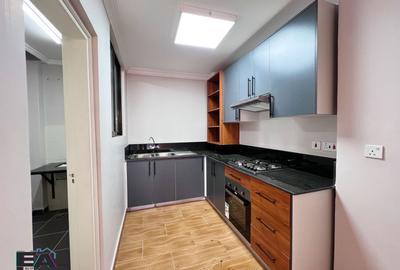 2 Bed Apartment with En Suite in Westlands Area - 3