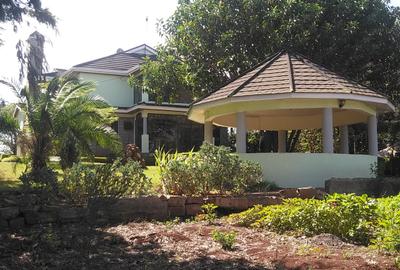 6 Bed House with En Suite in Ngong