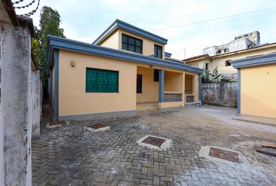 4 Bed House with Staff Quarters in Nyali Area - 4