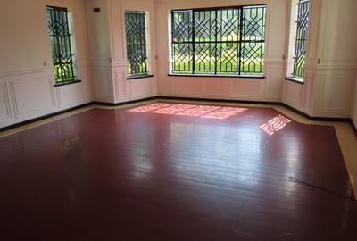 5 Bed House with En Suite at Kerarapon - 2