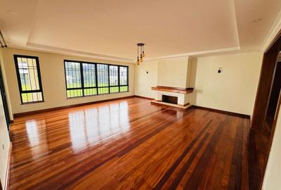 5 Bed Villa with Swimming Pool in Loresho