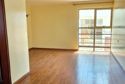 5 Bed Townhouse with En Suite at Lavington Road - 3