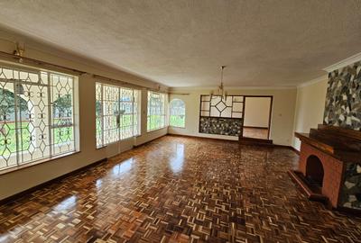 5 Bed House with En Suite in Loresho - 2