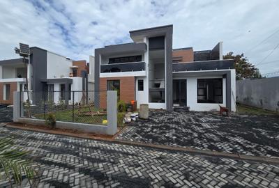 5 Bed House with En Suite at Thika Road - 4