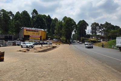 Shop with Service Charge Included in Kiambu Road - 4