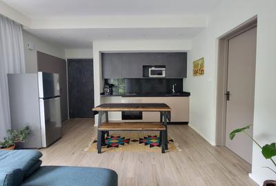 Furnished 1 Bed Apartment with En Suite in Rosslyn