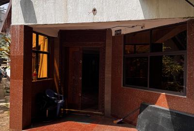 Commercial Property with Service Charge Included in Lavington
