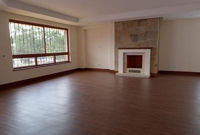 5 Bed Villa with En Suite at Kyuna