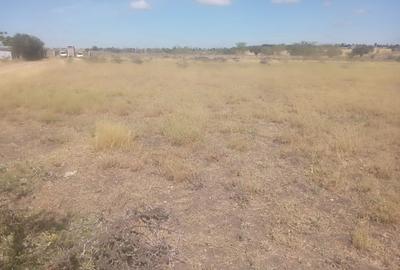 Land at Isinya