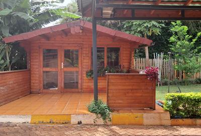 4 Bed House with En Suite in Runda