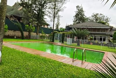 4 Bed House with En Suite at Runda - 2