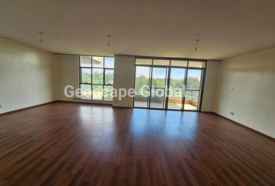 3 Bed Apartment with En Suite in Westlands Area - 4