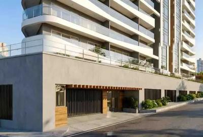 2 Bed Apartment with En Suite at Hurlingham